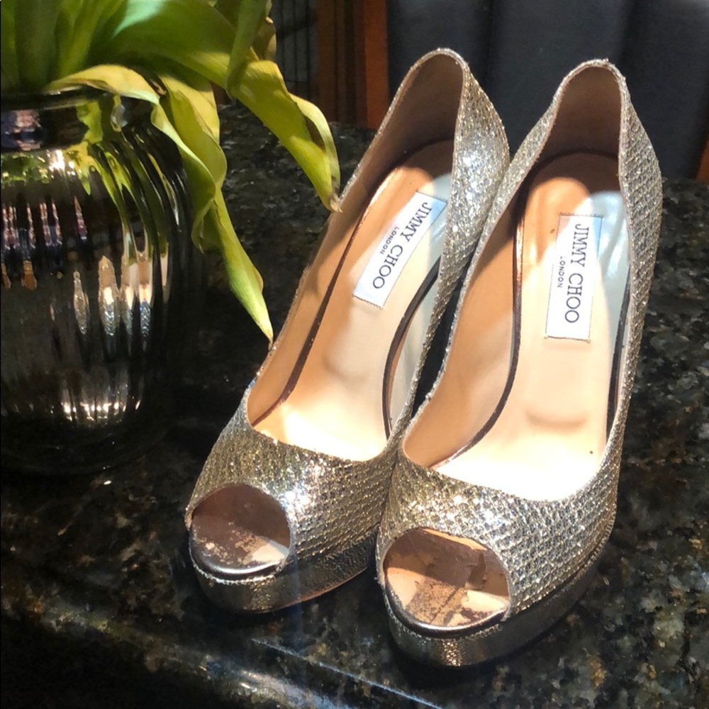 Jimmy Choo Gold Pump
